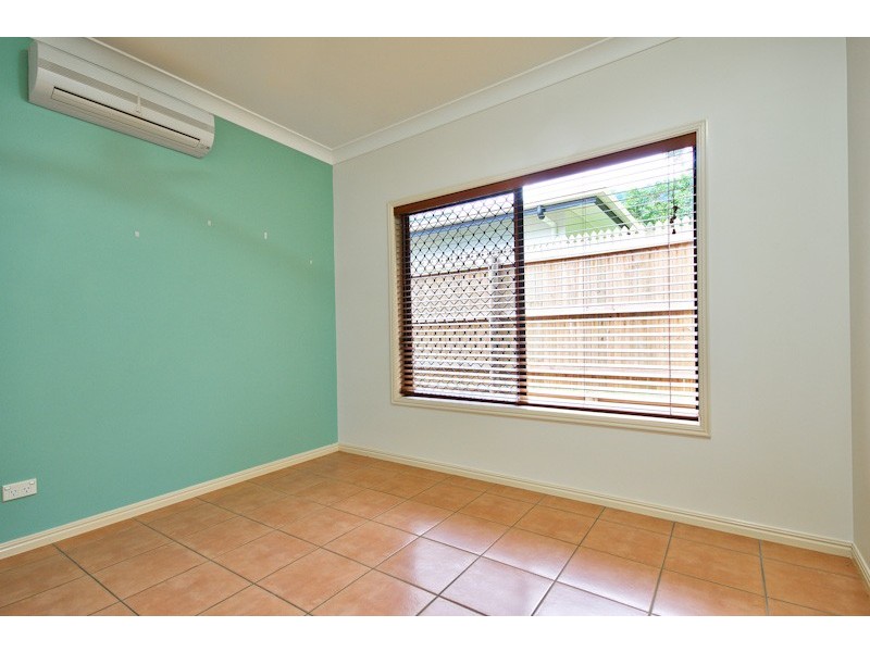 10 Pavetta Close, Bentley Park QLD 4869