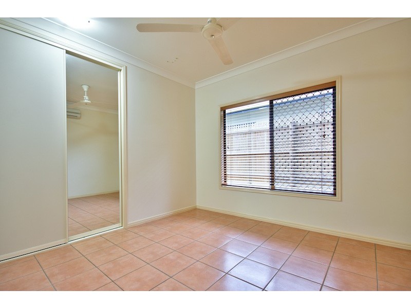 10 Pavetta Close, Bentley Park QLD 4869