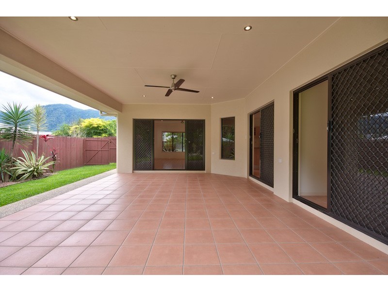10 Pavetta Close, Bentley Park QLD 4869