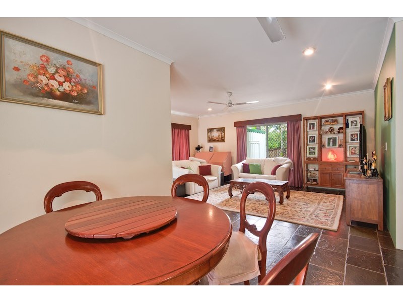 16 Benn Street, Brinsmead QLD 4870