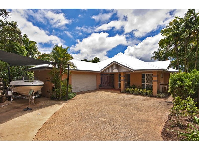 17 Olfersia Court, Mooroobool QLD 4870