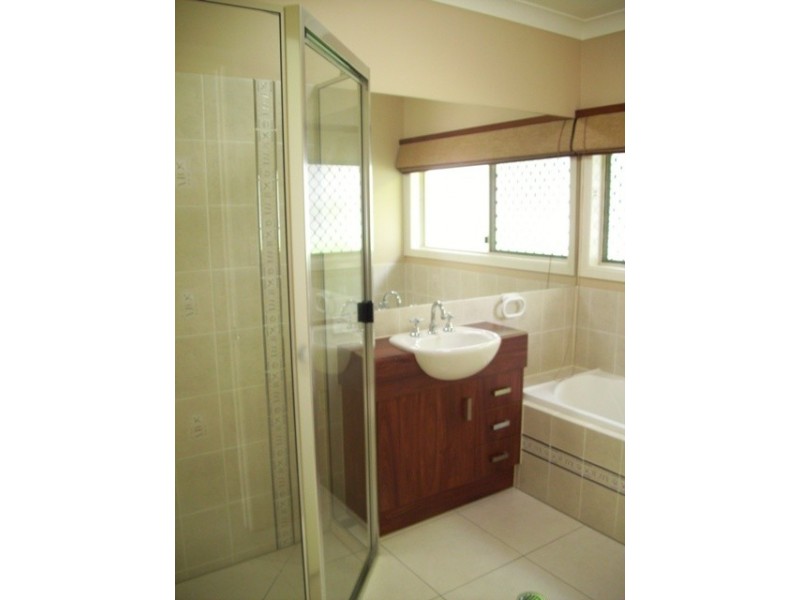 Brinsmead QLD 4870
