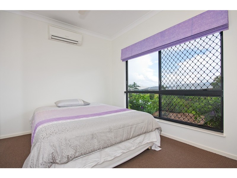 13 Anniebuka, Bentley Park QLD 4869