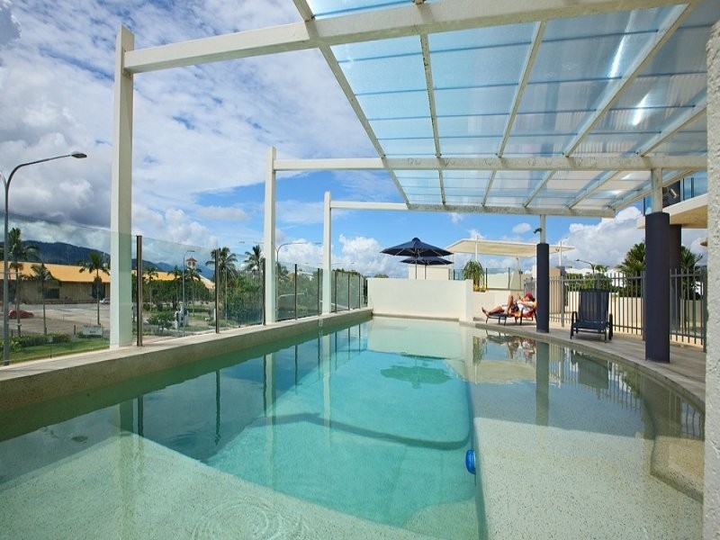 201/6 Lake Street, Cairns City QLD 4870