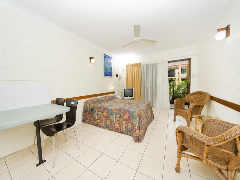 Cairns North QLD 4870