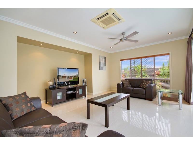 116 Harbour Drive, Trinity Park QLD 4879