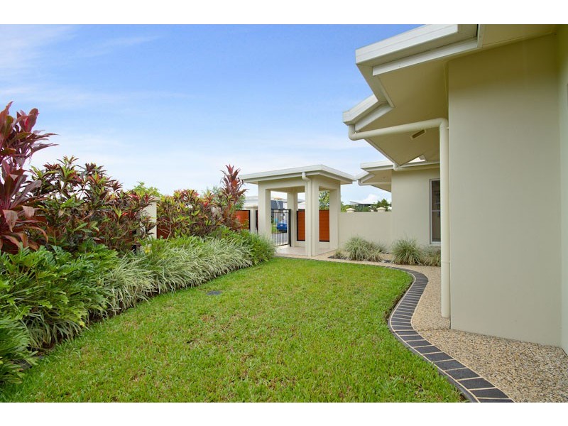 116 Harbour Drive, Trinity Park QLD 4879
