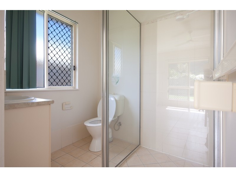 26 William Hickey Street, Redlynch QLD 4870