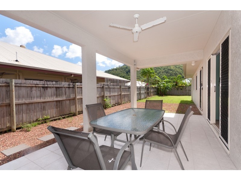 26 William Hickey Street, Redlynch QLD 4870