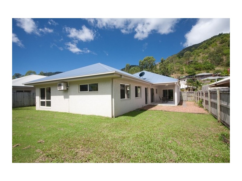 26 William Hickey Street, Redlynch QLD 4870