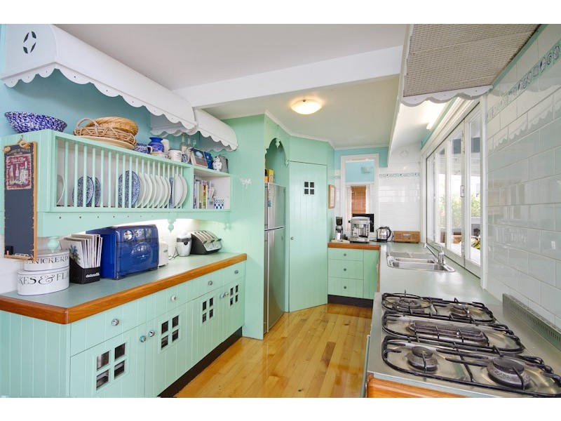 38 Hibiscus Lane, Holloways Beach QLD 4878