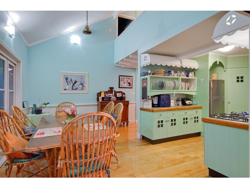 38 Hibiscus Lane, Holloways Beach QLD 4878