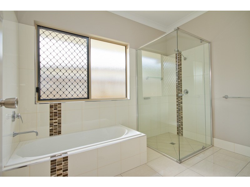 6 Wienert Close, Gordonvale QLD 4865