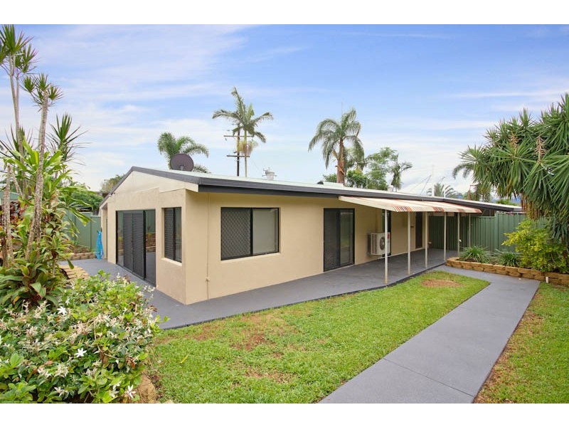 62 Amethyst Street, Bayview Heights QLD 4868