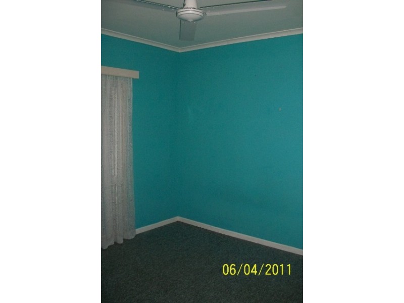 Bentley Park QLD 4869