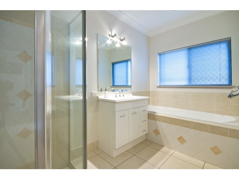 6 Red Gum Close, Mount Sheridan QLD 4868