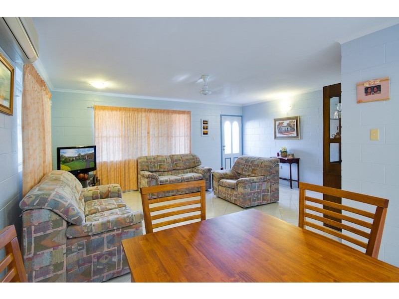 103 Sydney Street, Bayview Heights QLD 4868