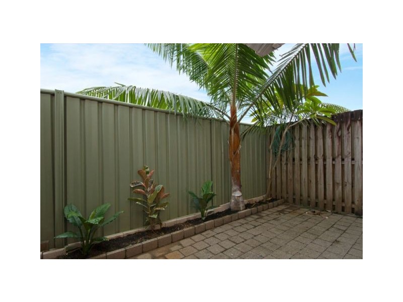 4/11 Brown Street, Woree QLD 4868