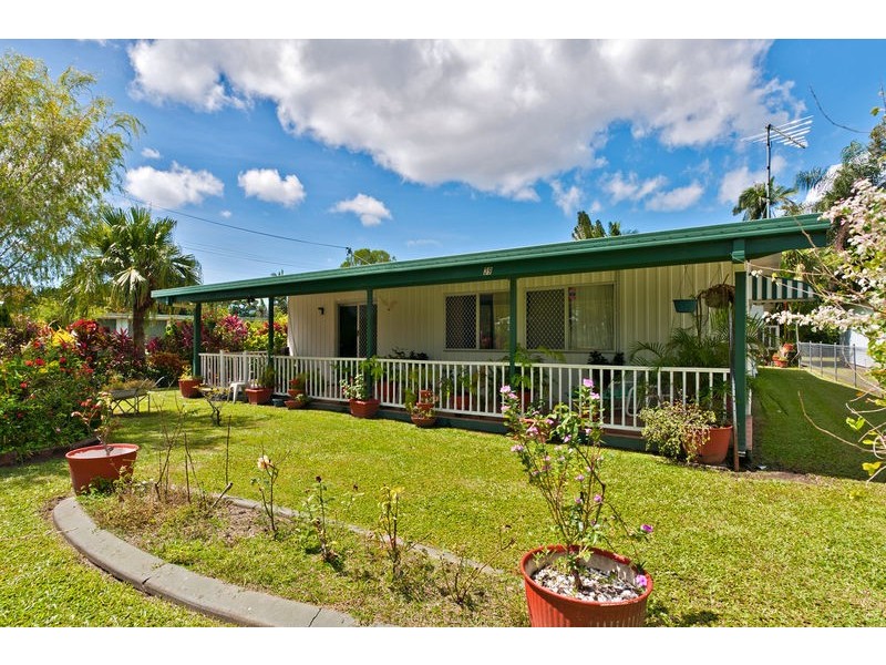 39 Koch Street, Mooroobool QLD 4870