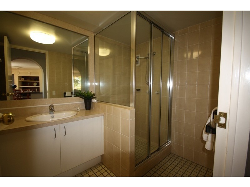 2/107 Esplanade, Cairns City QLD 4870