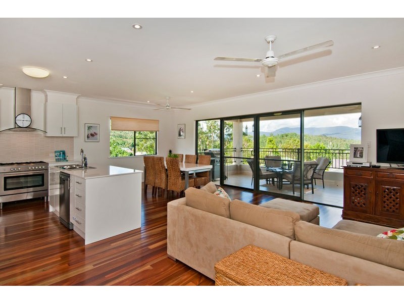 9  Boombil Close, Mount Sheridan QLD 4868