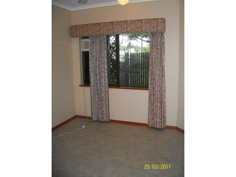Bungalow QLD 4870
