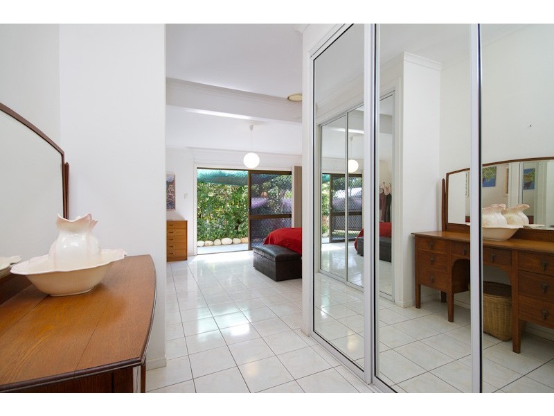 6-8 Elford Street, Clifton Beach QLD 4879