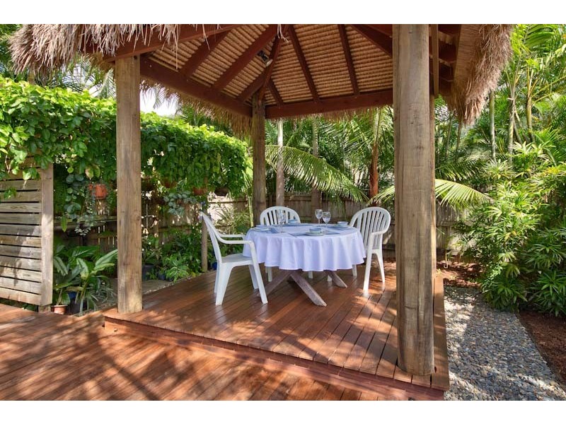 6-8 Elford Street, Clifton Beach QLD 4879