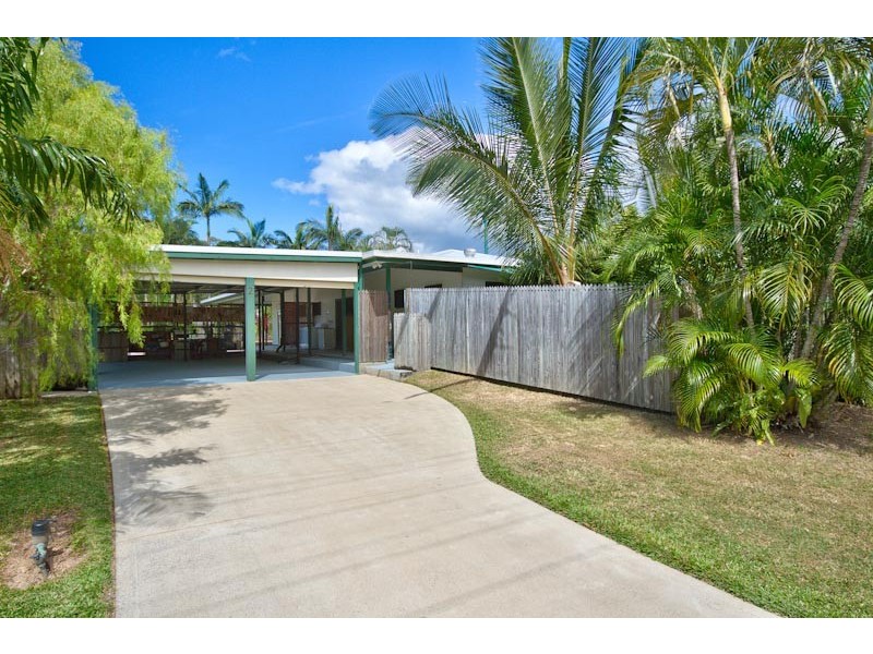 6-8 Elford Street, Clifton Beach QLD 4879