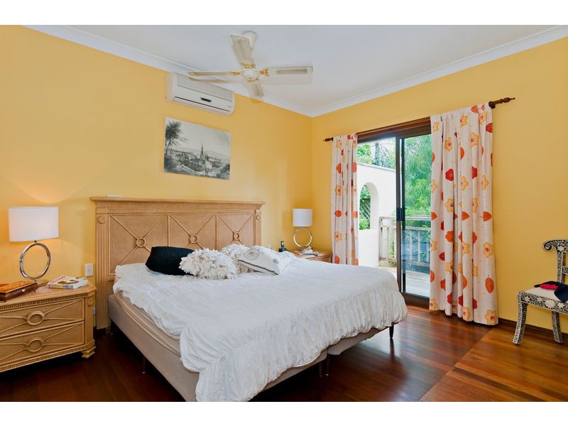 141 Hillview Crescent, Whitfield QLD 4870