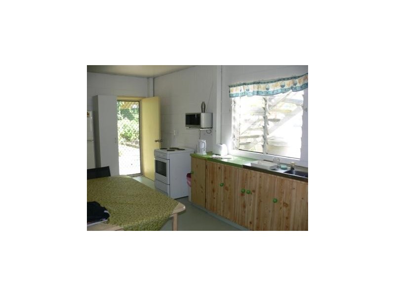 36 Donaldson Street, Manunda QLD 4870