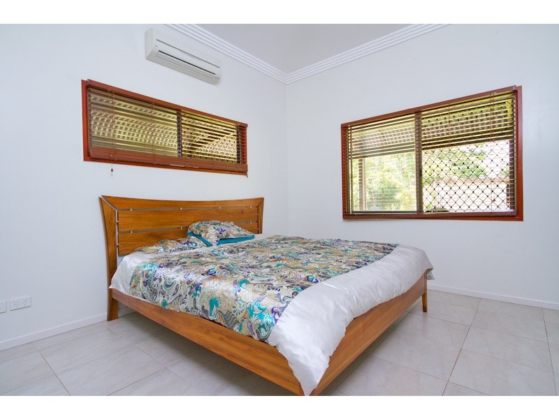 11a Karloo Close, Woree QLD 4868