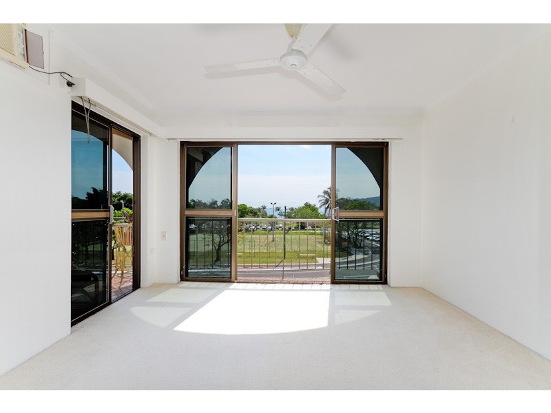 6/205 Abbott Street, Cairns North QLD 4870