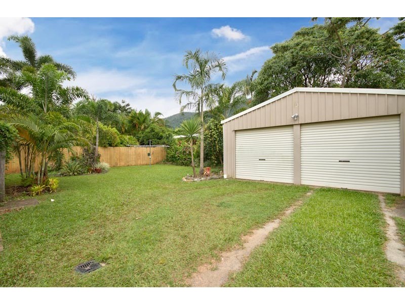3 Cyperus Drive, Redlynch QLD 4870
