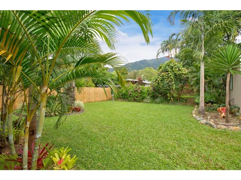 3 Cyperus Drive, Redlynch QLD 4870