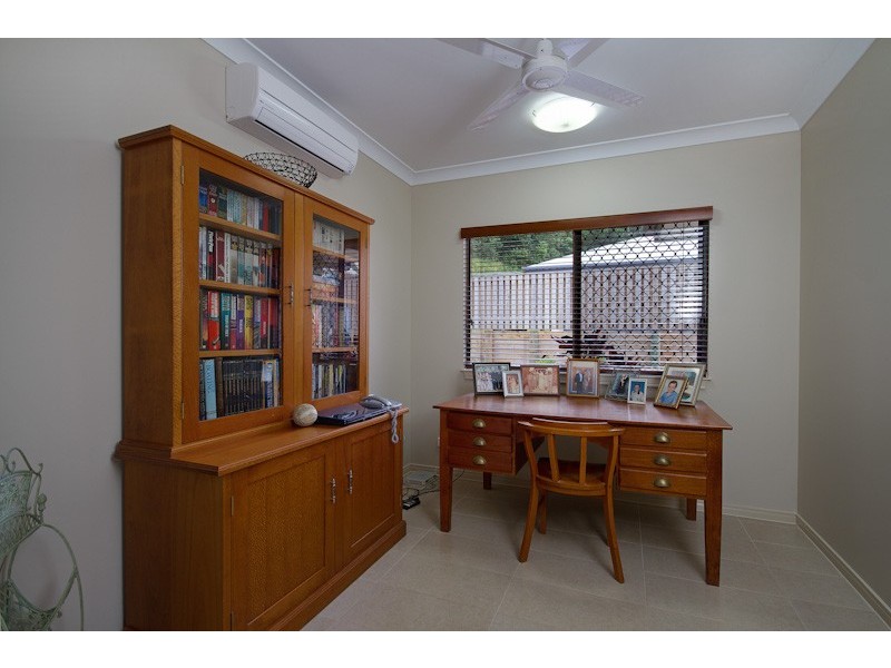 14 Badine Street, Caravonica QLD 4878