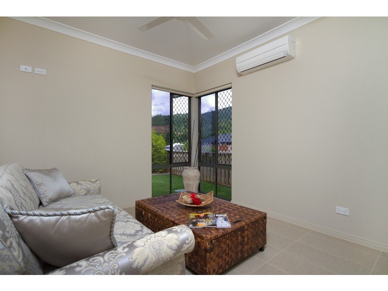 14 Badine Street, Caravonica QLD 4878