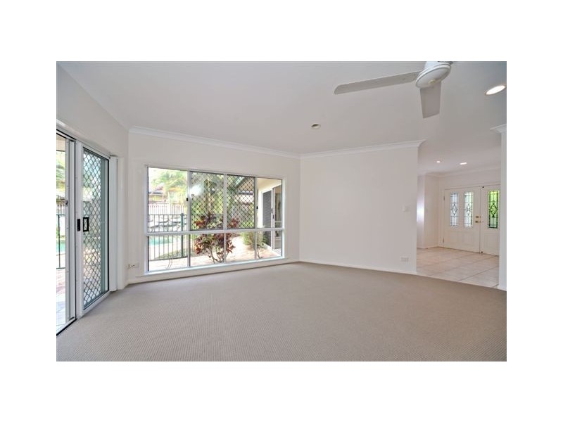 17 Greenock Way, Brinsmead QLD 4870