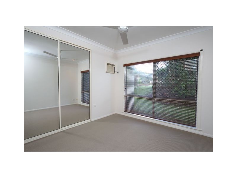 17 Greenock Way, Brinsmead QLD 4870