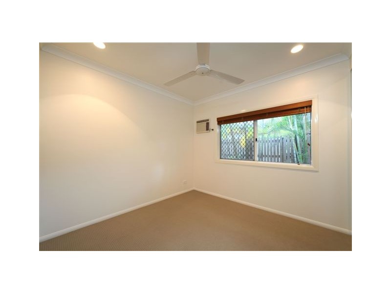 17 Greenock Way, Brinsmead QLD 4870