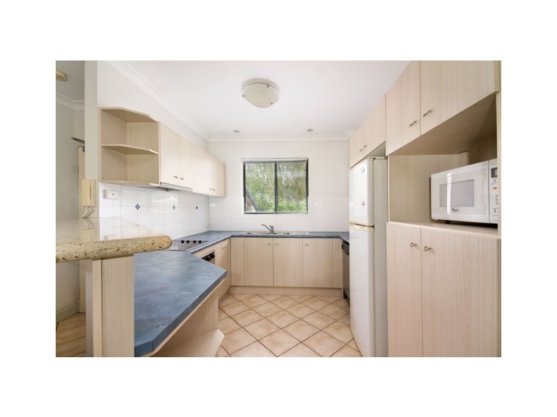 135/72  Kowinka Street, White Rock QLD 4868