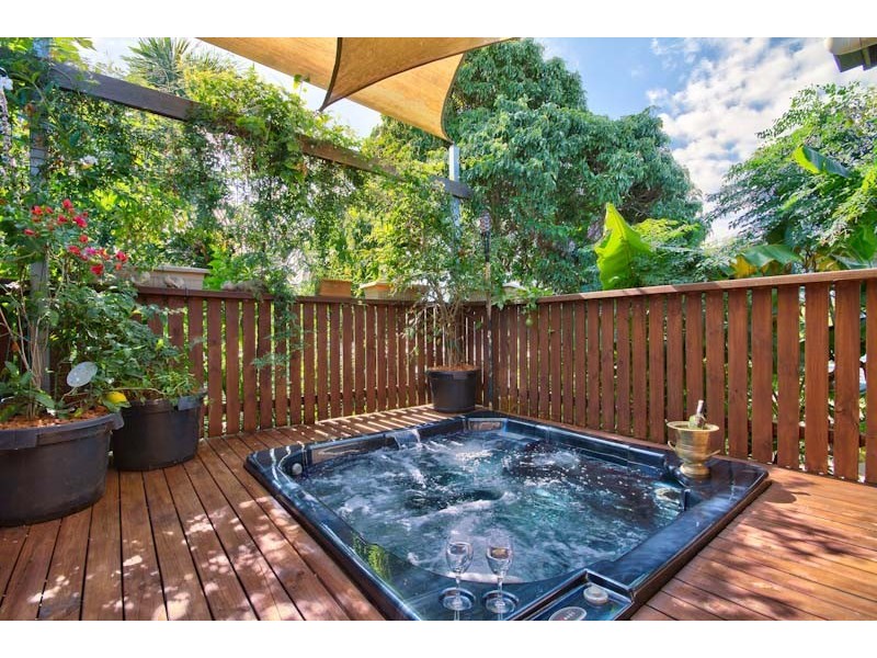 12 Harris Street, Parramatta Park QLD 4870