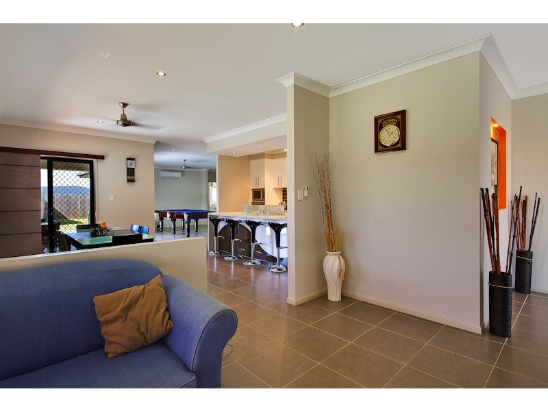 4 Capricorn Street, Bentley Park QLD 4869