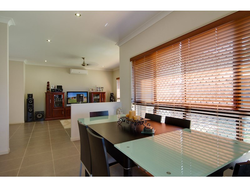 4 Capricorn Street, Bentley Park QLD 4869