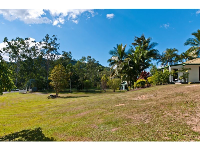 1  Sorensen Close, Gordonvale QLD 4865