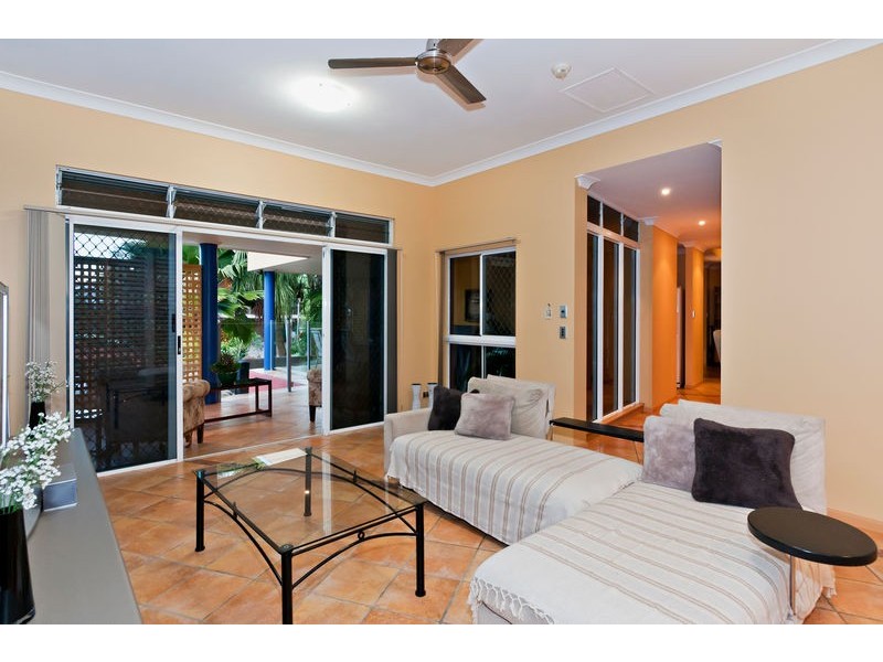 7 Kestrel Street, Bayview Heights QLD 4868