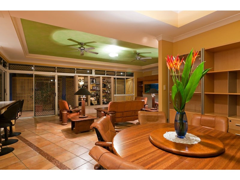 7 Kestrel Street, Bayview Heights QLD 4868