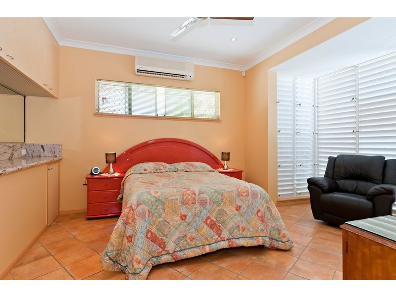 7 Kestrel Street, Bayview Heights QLD 4868
