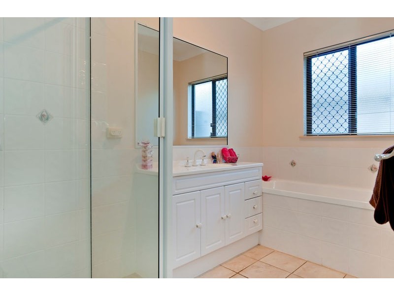 Mount Sheridan QLD 4868