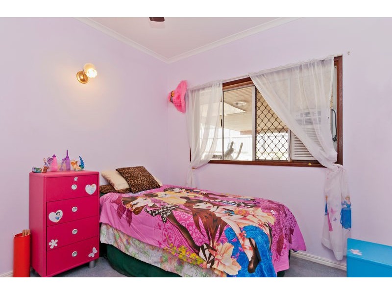 4 Delaney Close, Kanimbla QLD 4870